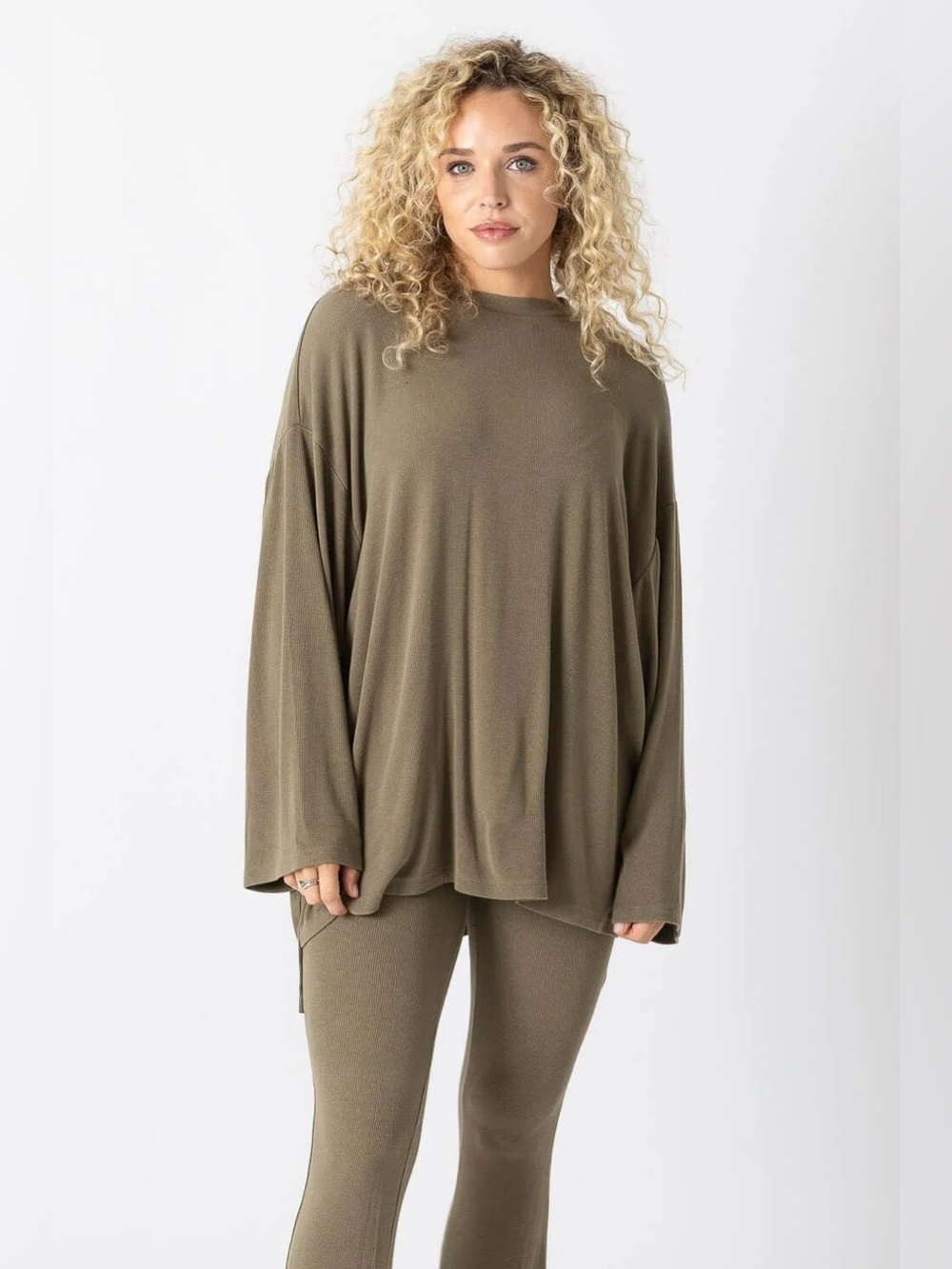 The Foxy Kind All Weekend Long Set in Olive